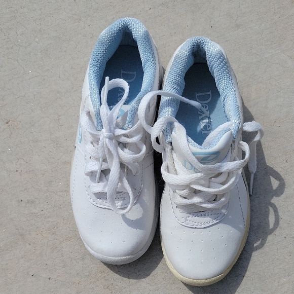 Dexter White and Blue Sneakers Athletic Style - Picture 4 of 9